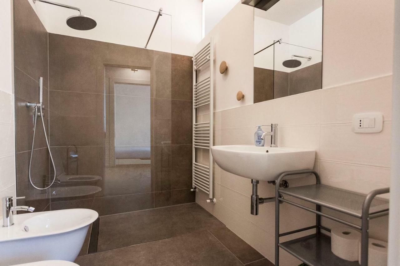 Casa "Le Mura" 70Mq ริวาเดลการ์ดา ภายนอก รูปภาพ
